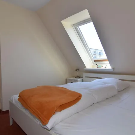Apartment Deckerstrasse 1, Whg C Westerland